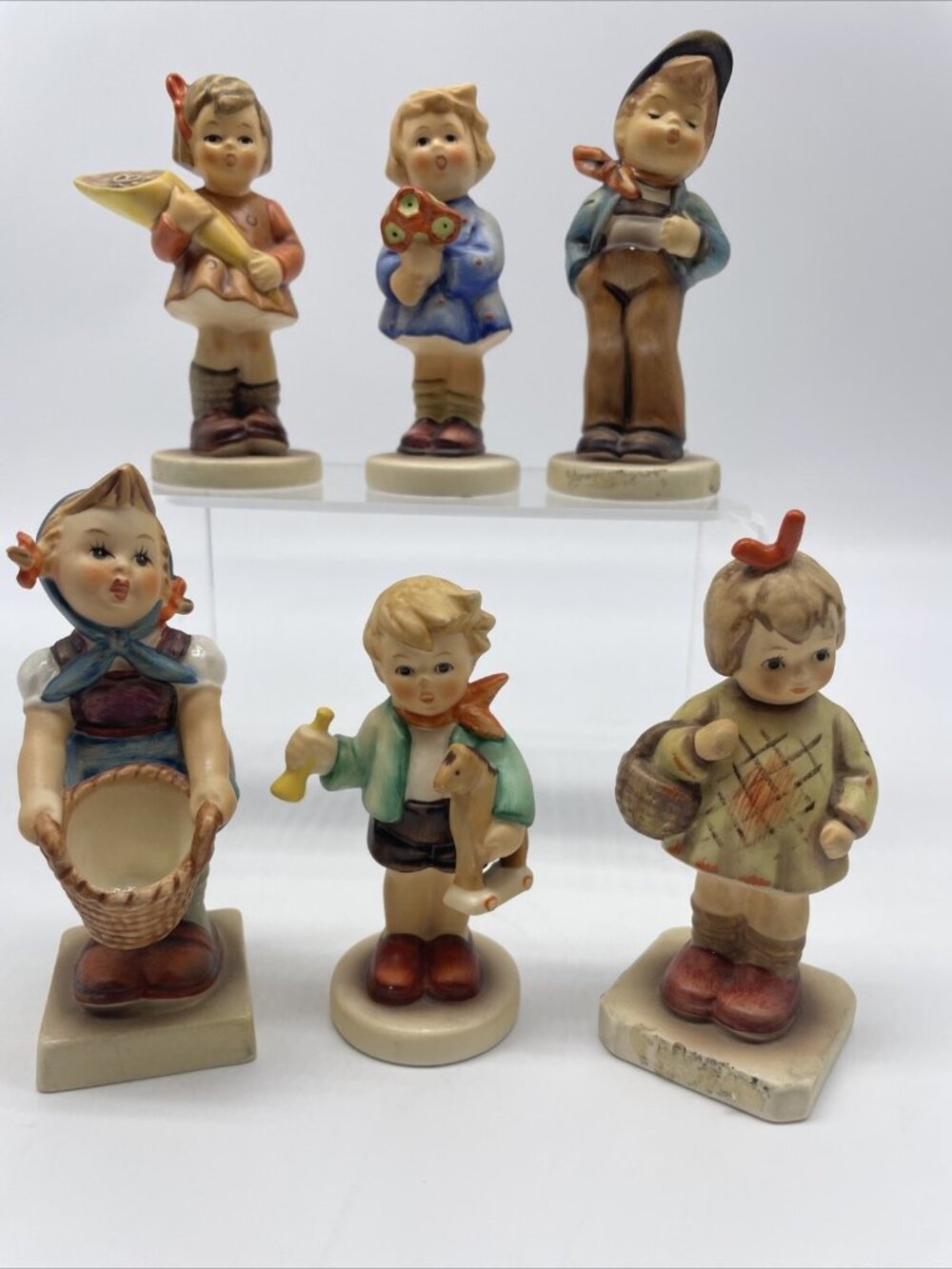 LOT OF 6 Hummel Goebel FIGURES- EXCELLENT CONDITION Signed Club Memberships